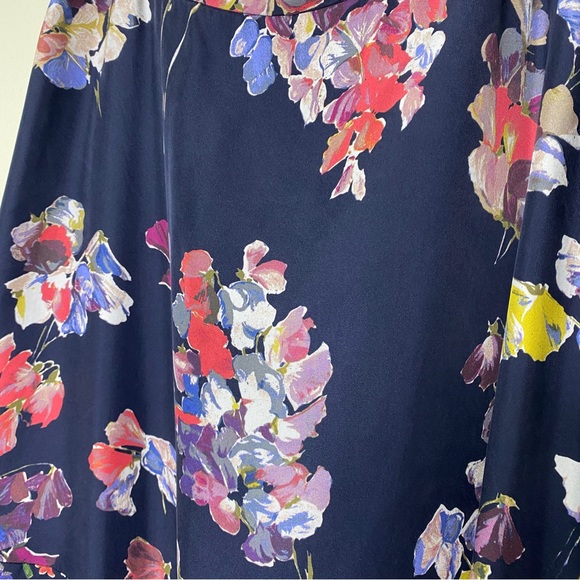LEWIT Silk Asymmetrical Floral Skirt - Picture 4 of 6